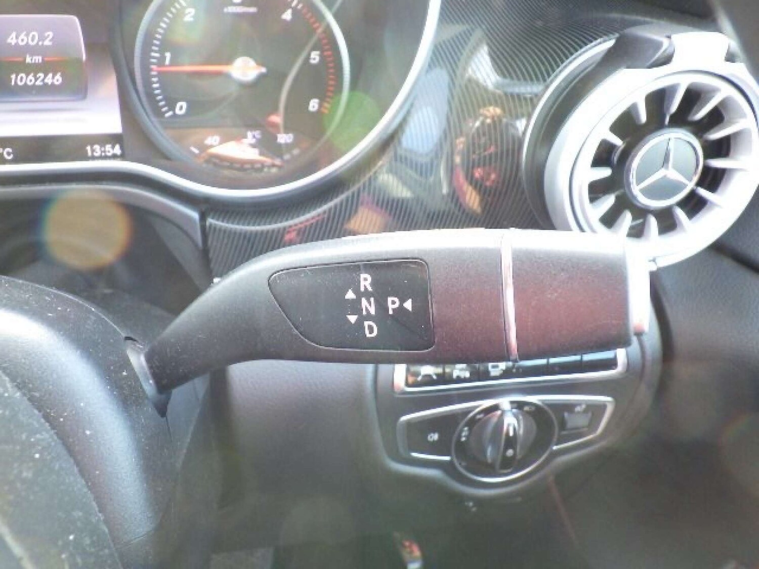 Used Mercedes-Benz V-Class 2016 for sale - 77917744: Photo 18