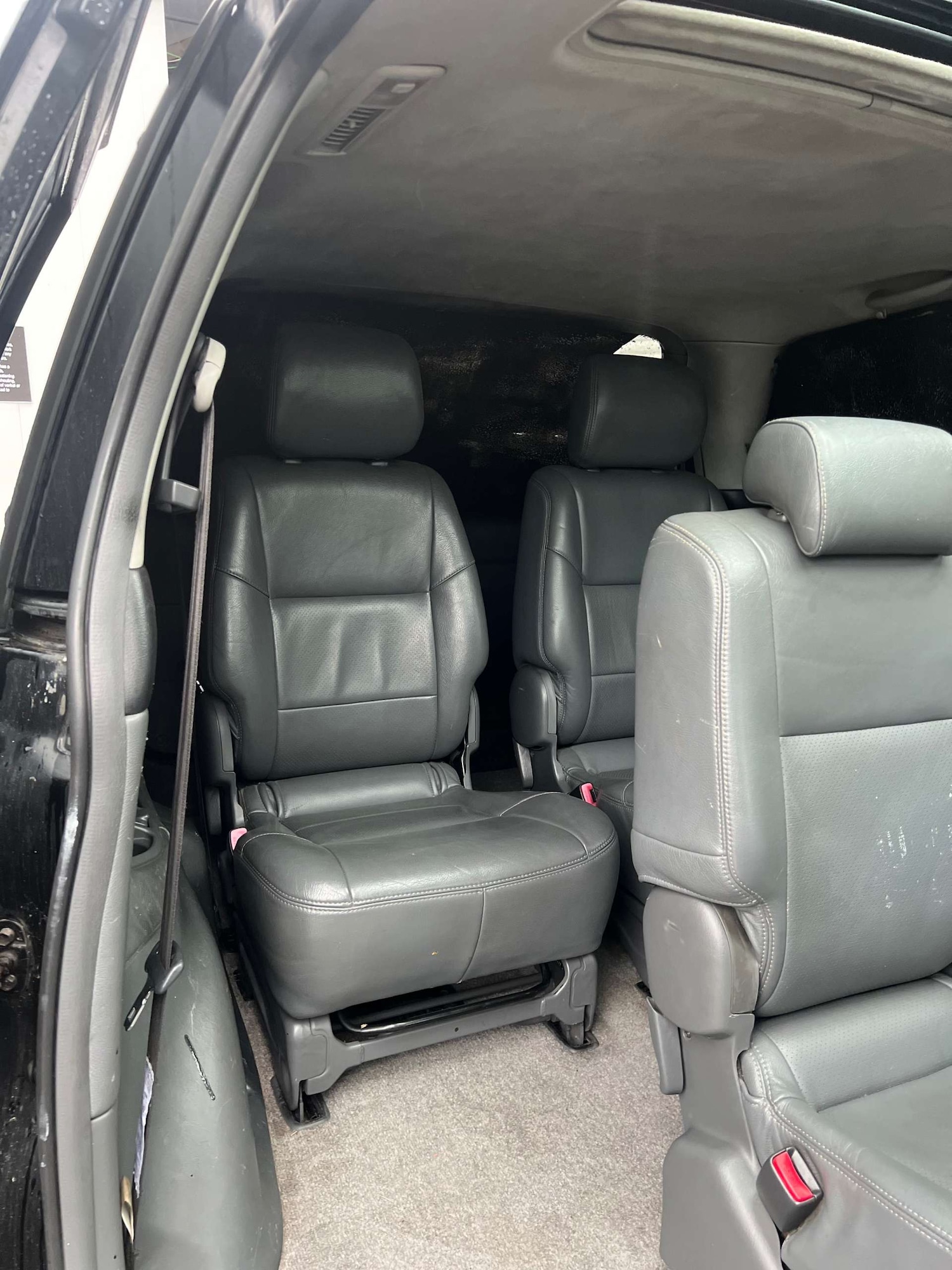 Used Toyota Previa 2005 for sale - 77003500: Photo 17