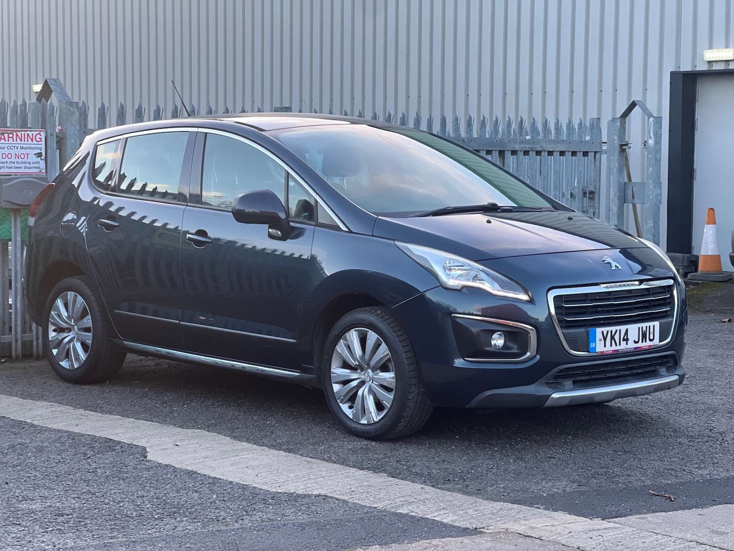 Used Peugeot 3008 2014 for sale - 77003502: Photo 1