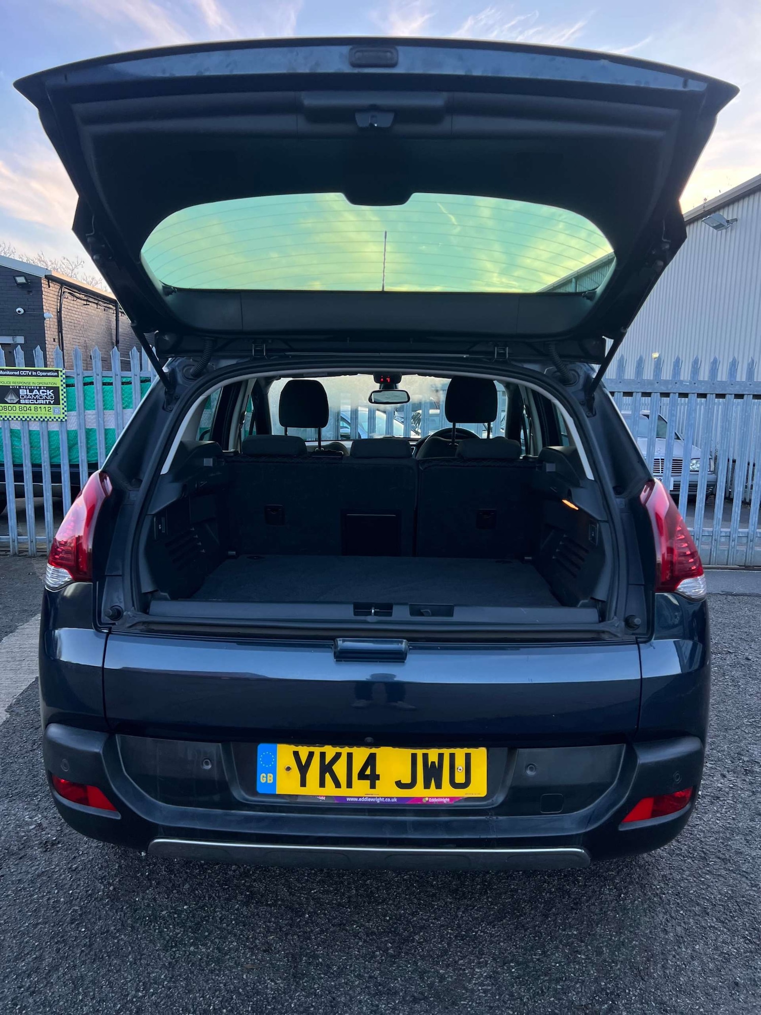 Used Peugeot 3008 2014 for sale - 77003502: Photo 40