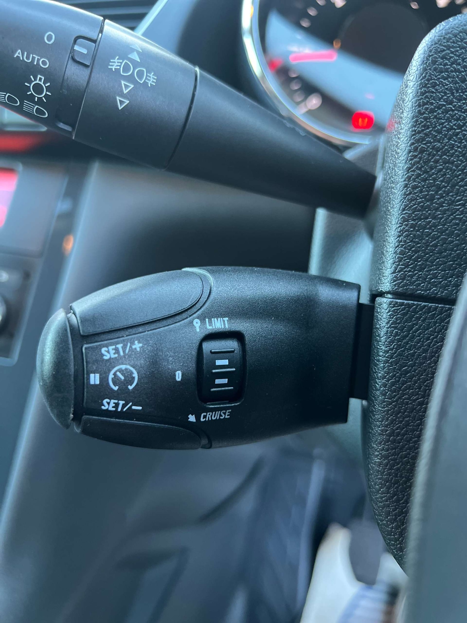 Used Peugeot 3008 2014 for sale - 77003502: Photo 43