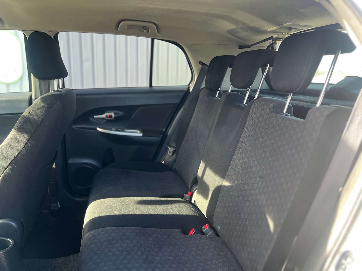 Used Toyota Urban Cruiser 2010 for sale - 77630695: Photo 20