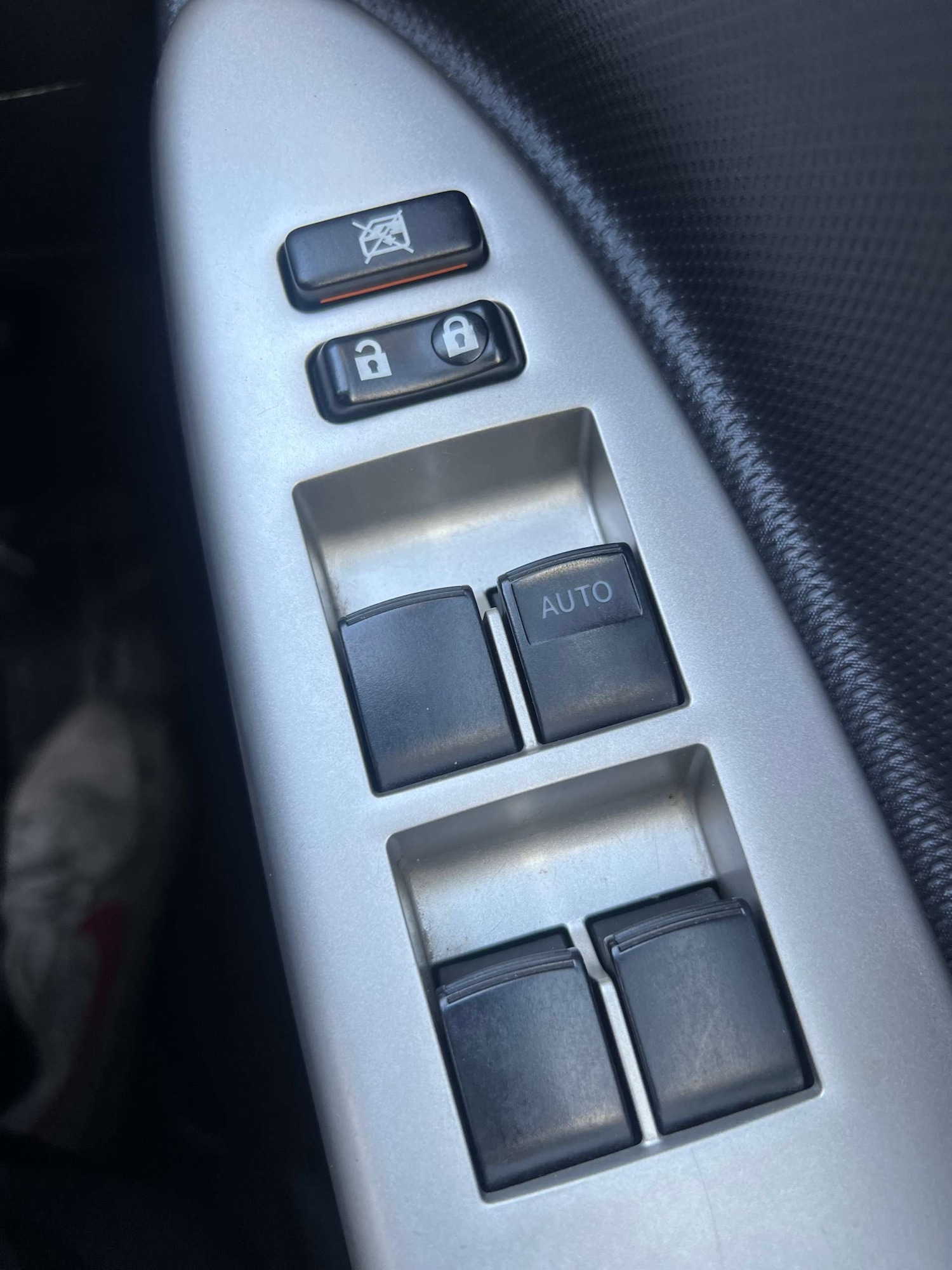 Used Toyota Urban Cruiser 2010 for sale - 77630695: Photo 25