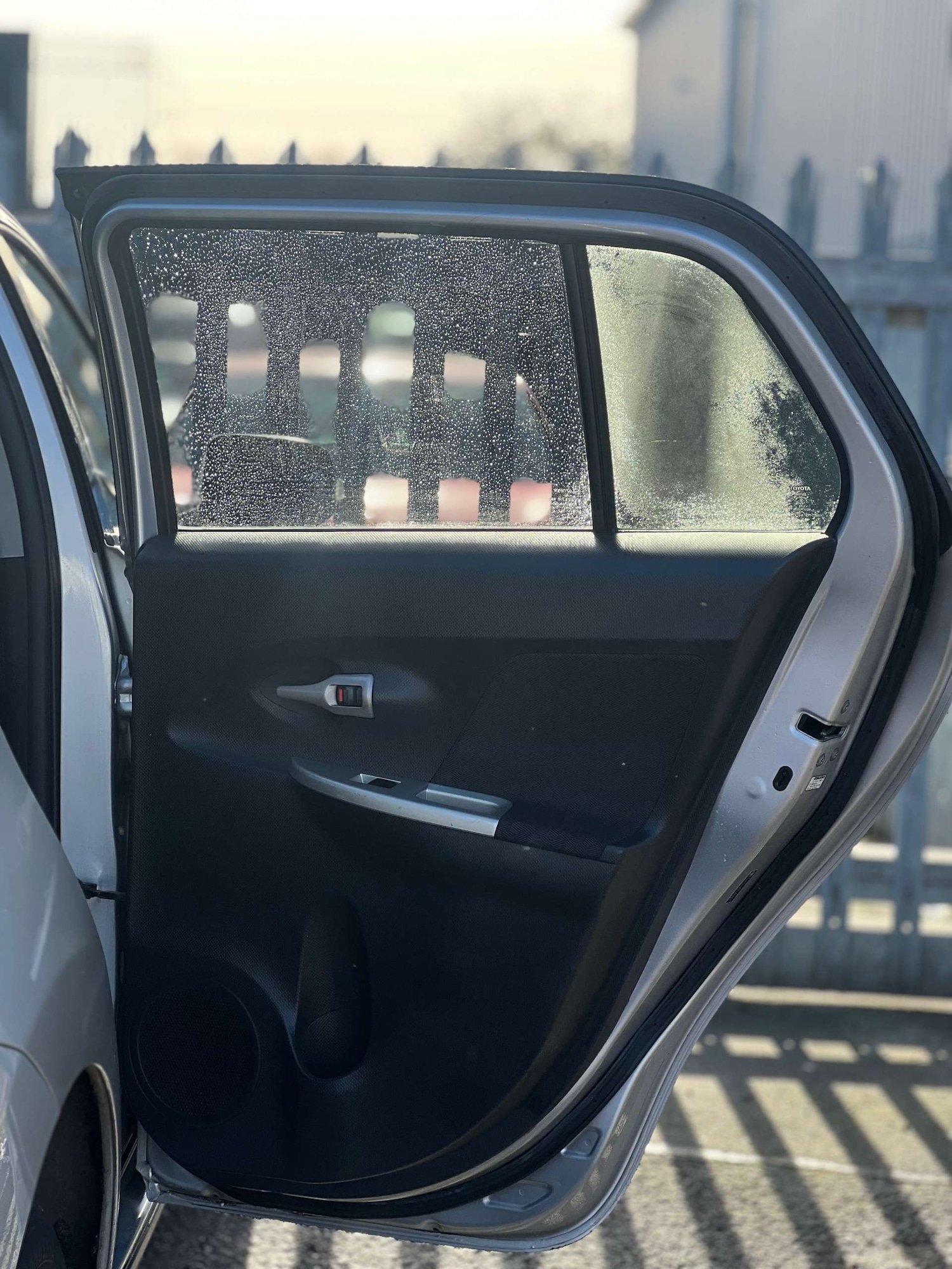 Used Toyota Urban Cruiser 2010 for sale - 77630695: Photo 40