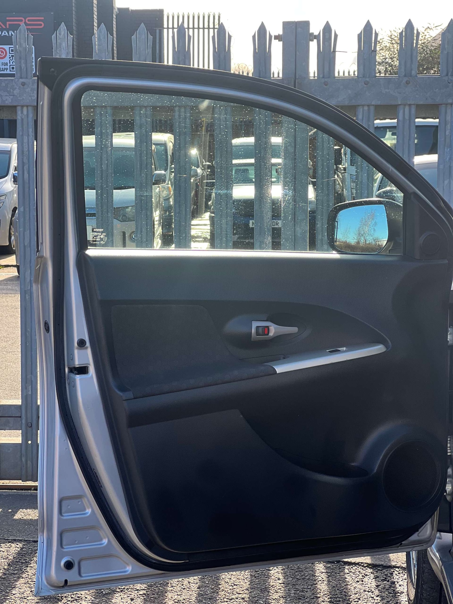 Used Toyota Urban Cruiser 2010 for sale - 77630695: Photo 42