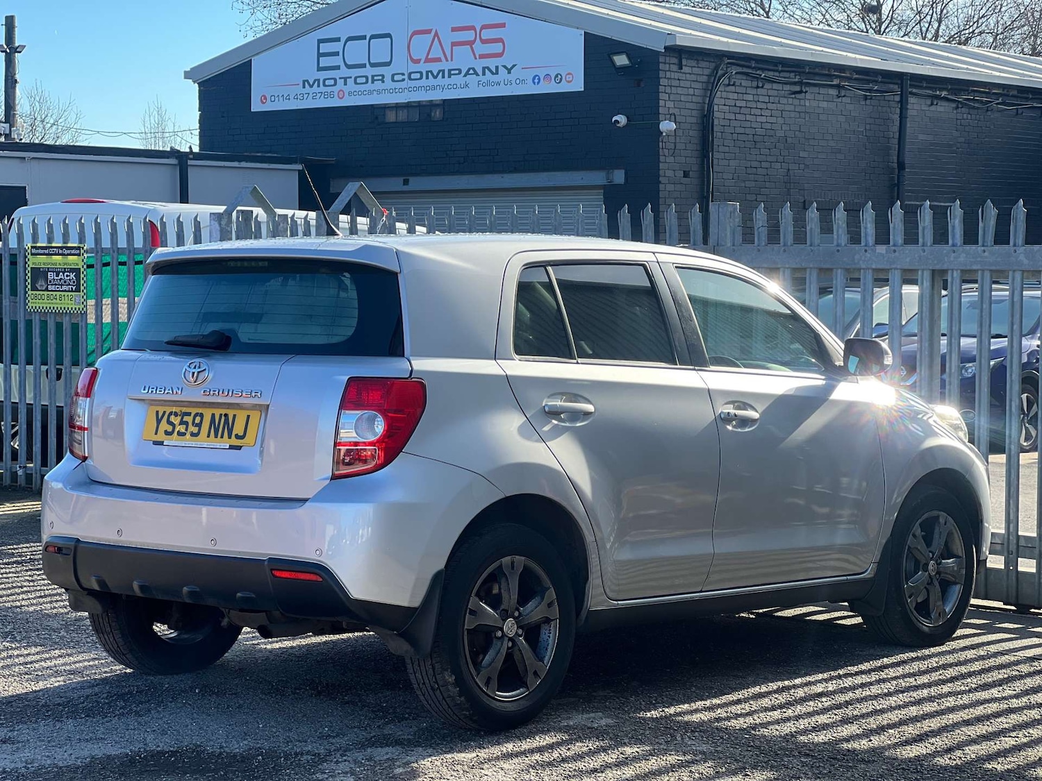 Used Toyota Urban Cruiser 2010 for sale - 77630695: Photo 5