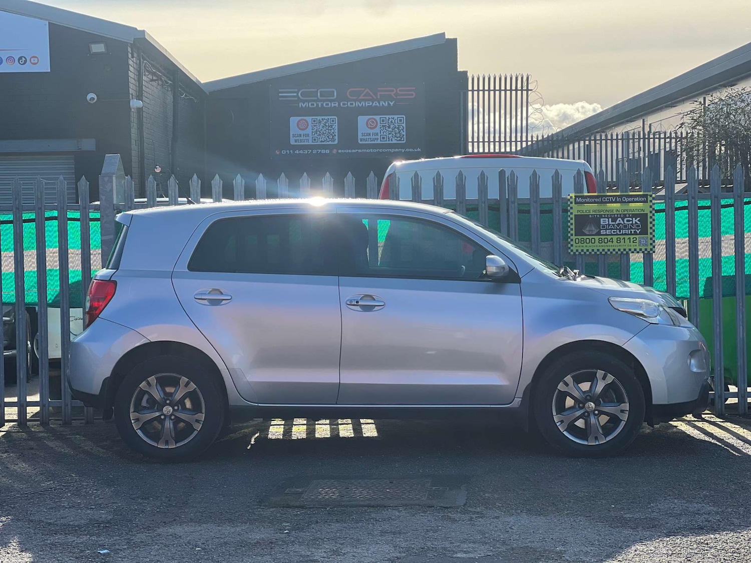 Used Toyota Urban Cruiser 2010 for sale - 77630695: Photo 9