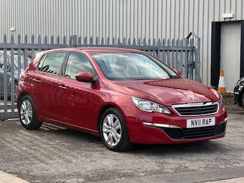 Used Peugeot 308 2015 for sale - 76519230: Photo