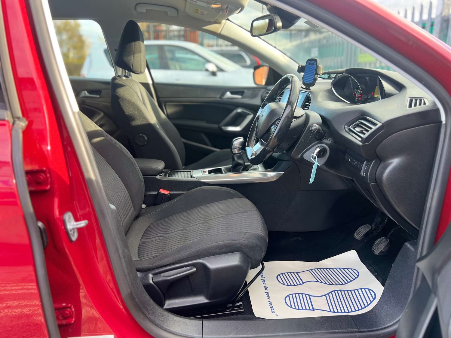 Used Peugeot 308 2015 for sale - 76519230: Photo 20