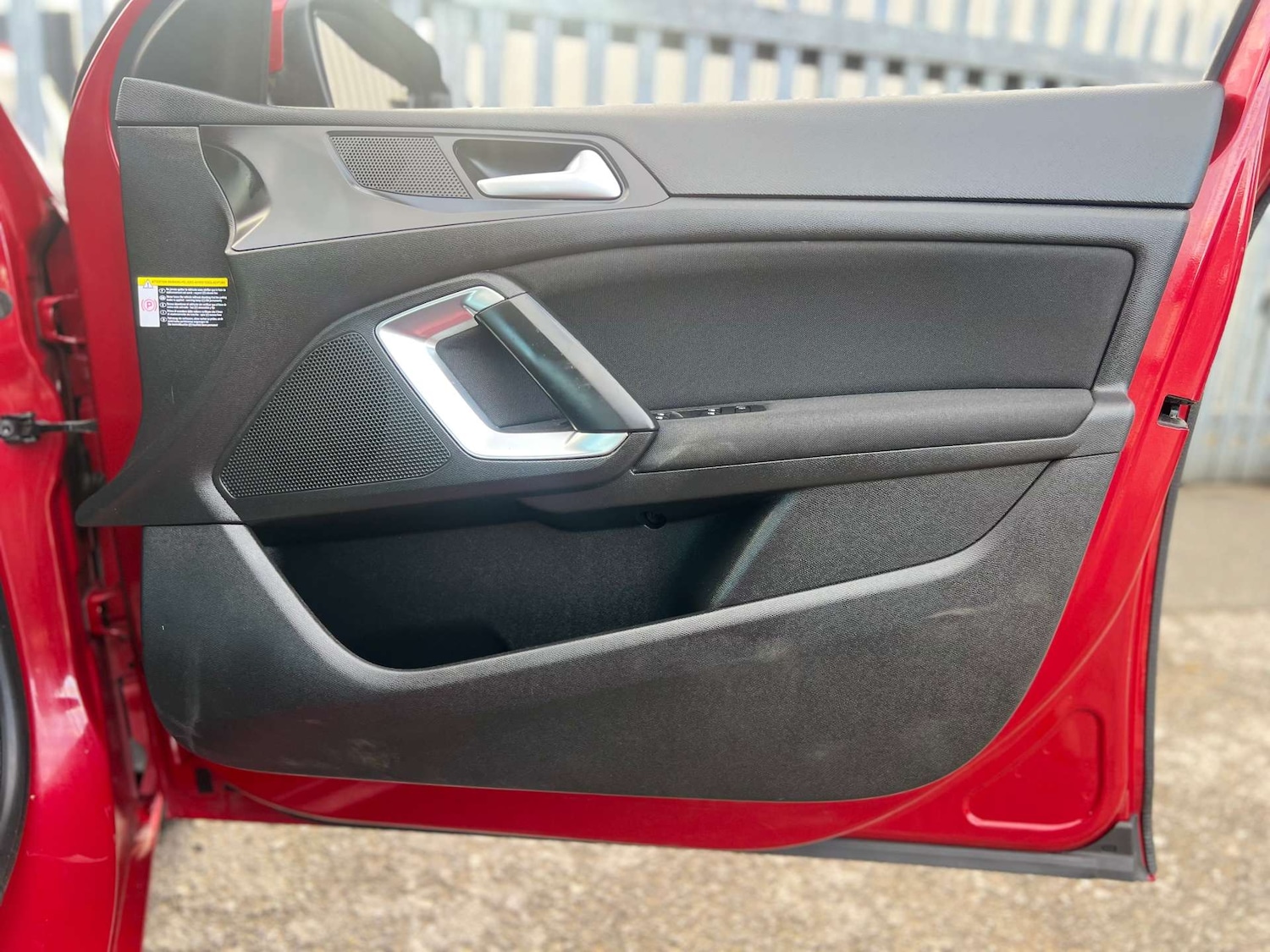 Used Peugeot 308 2015 for sale - 76519230: Photo 44