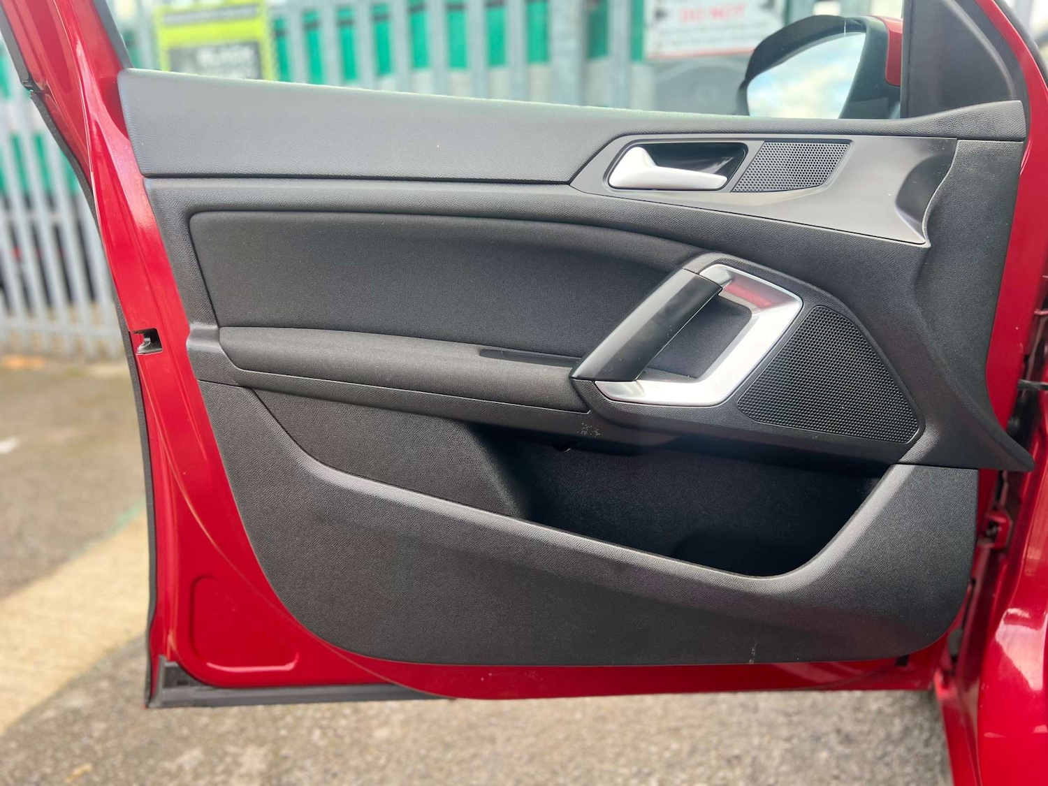 Used Peugeot 308 2015 for sale - 76519230: Photo 48