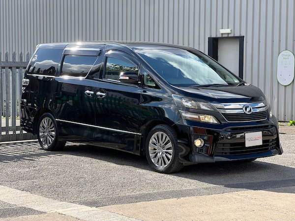 Used Toyota Vellfire 2014 for sale - 76068176: Photo 17