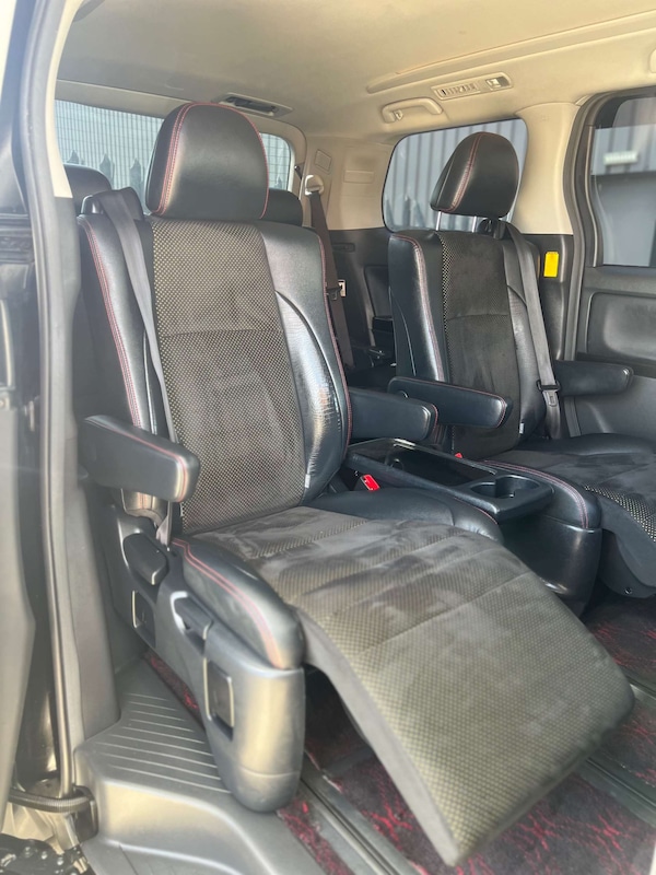 Used Toyota Vellfire 2014 for sale - 76068176: Photo 27
