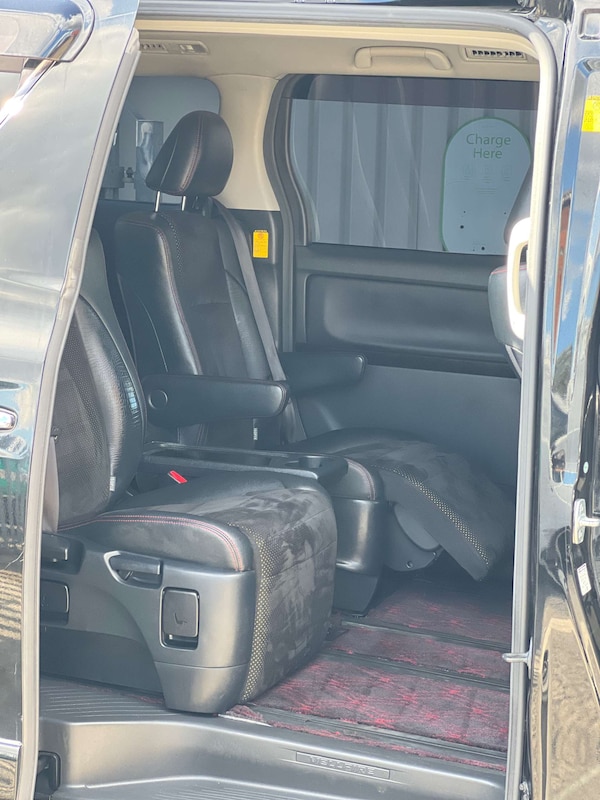 Used Toyota Vellfire 2014 for sale - 76068176: Photo 38