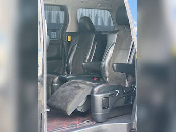 Used Toyota Vellfire 2014 for sale - 76068176: Photo 3