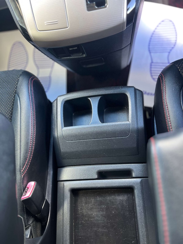Used Toyota Vellfire 2014 for sale - 76068176: Photo 40