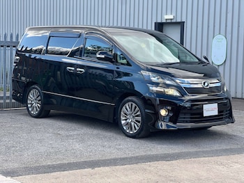 Used Toyota Vellfire 2014 for sale - 76068176: Photo 4