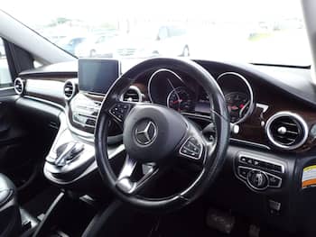 Used Mercedes-Benz V-Class 2015 for sale - 79871646: Photo