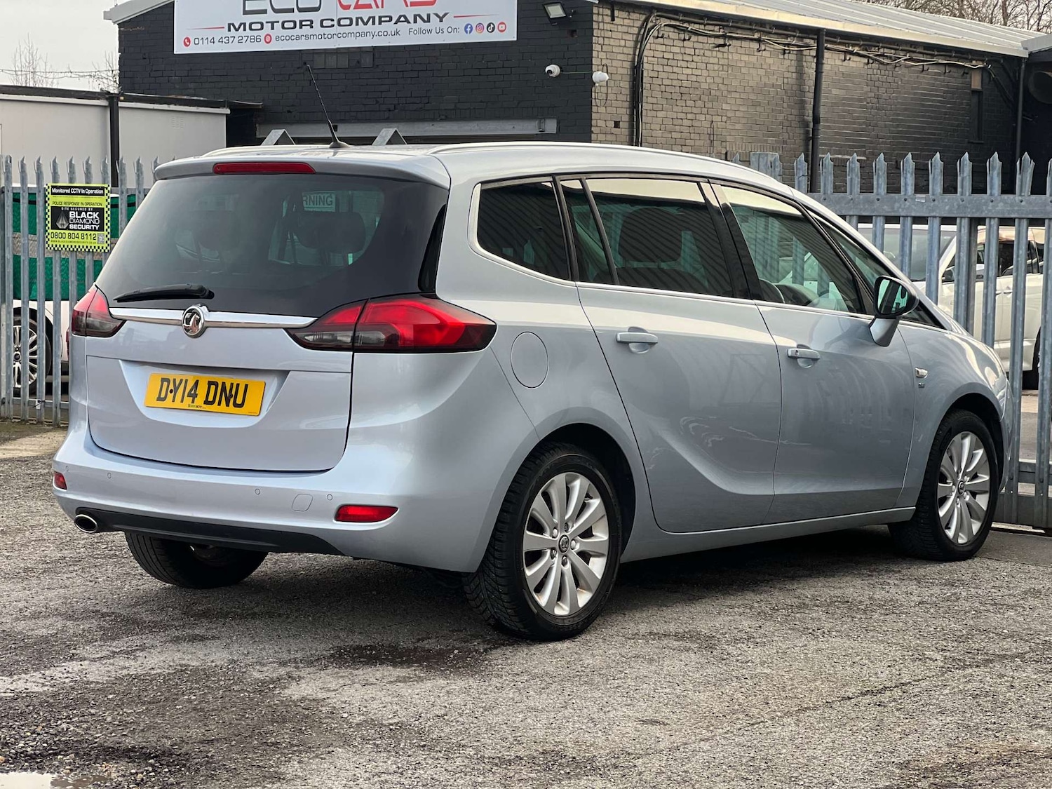 Used Vauxhall Zafira Tourer 2014 for sale - 77590586: Photo 11