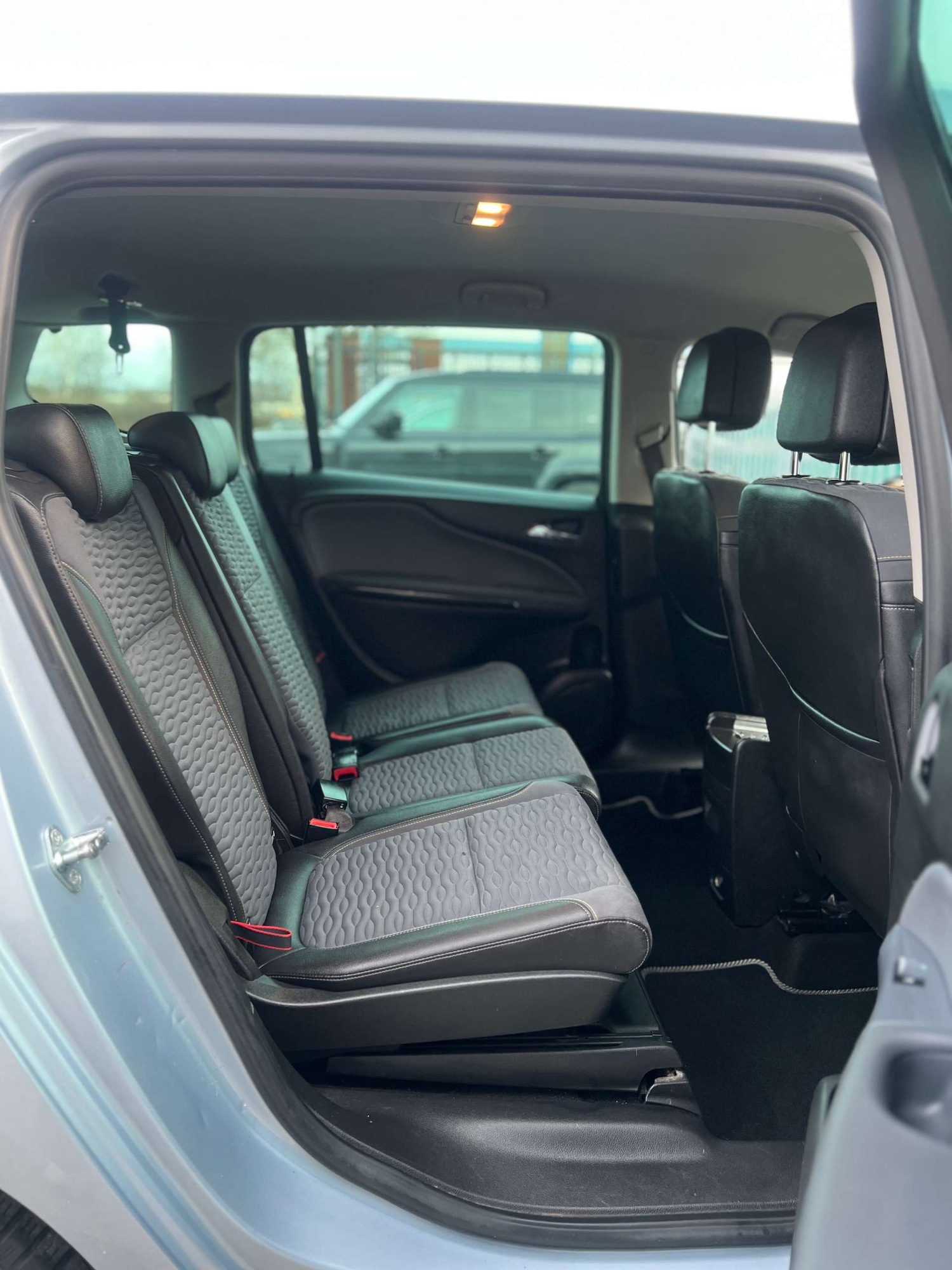 Used Vauxhall Zafira Tourer 2014 for sale - 77590586: Photo 26