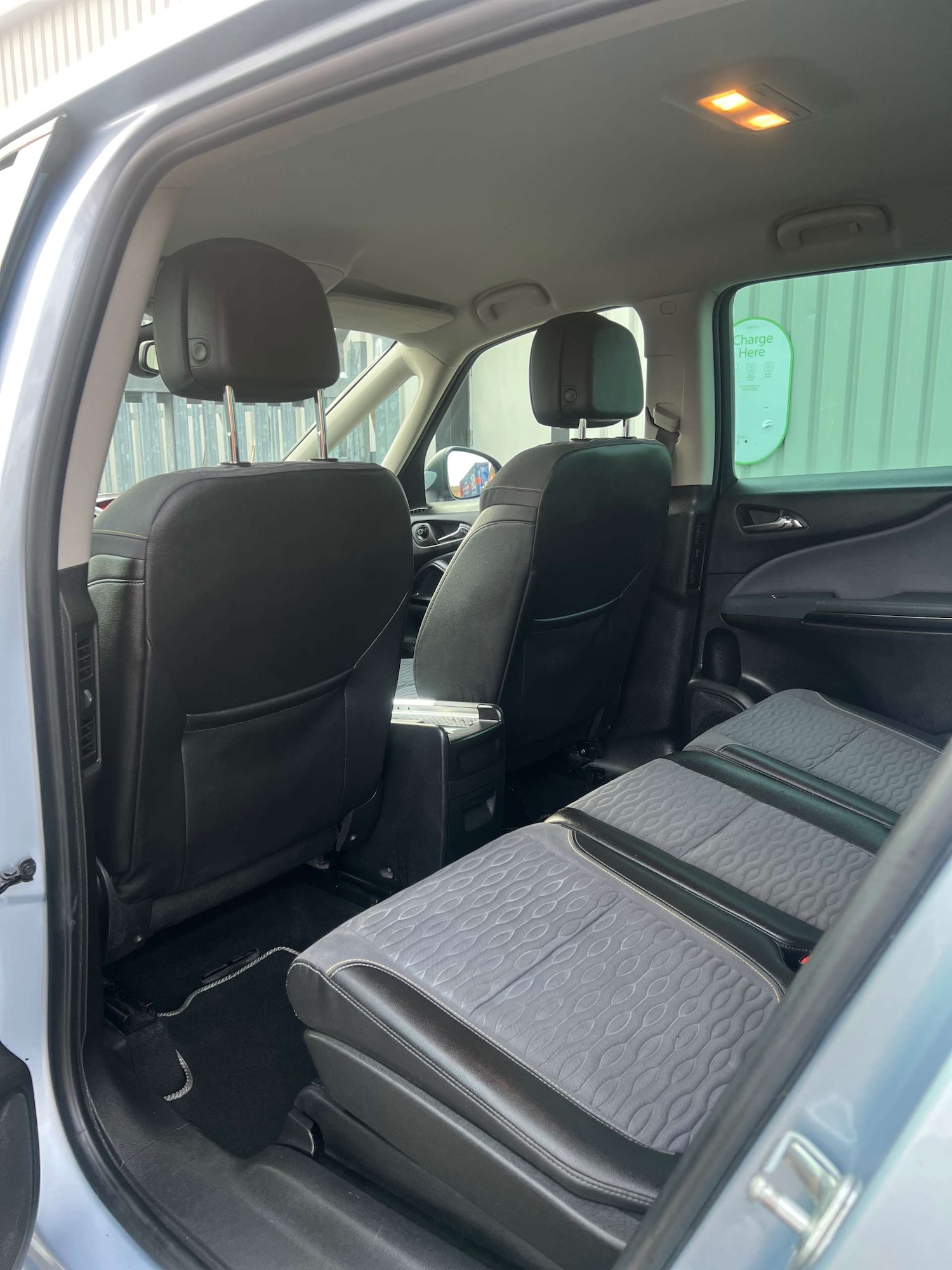 Used Vauxhall Zafira Tourer 2014 for sale - 77590586: Photo 29