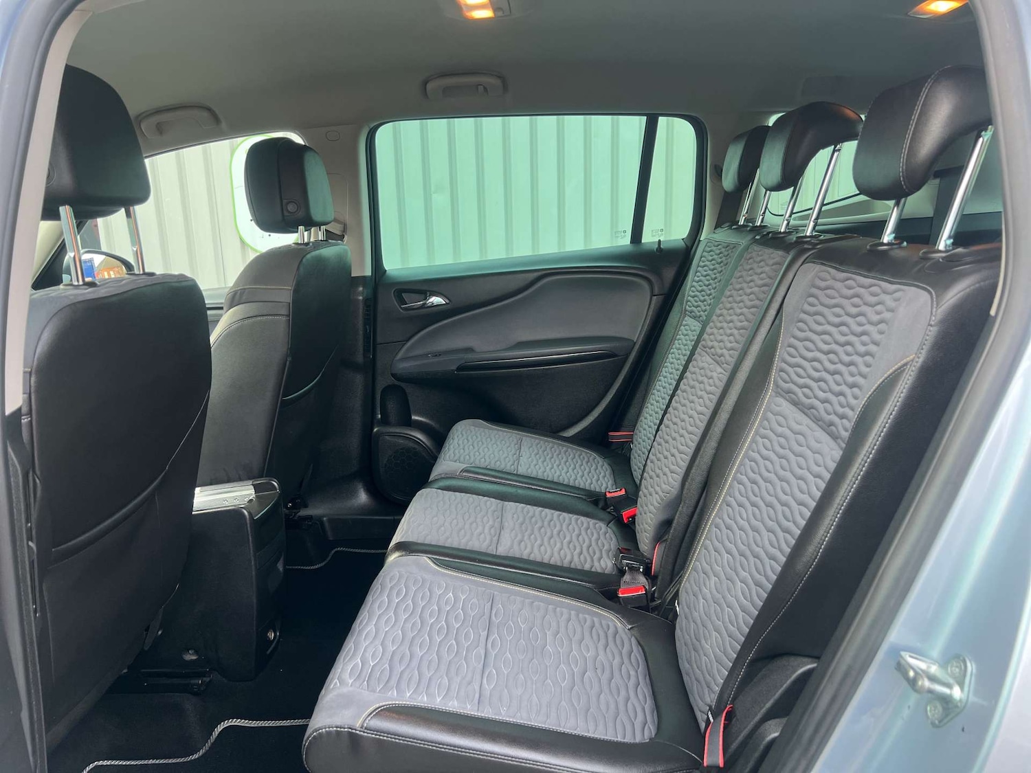 Used Vauxhall Zafira Tourer 2014 for sale - 77590586: Photo 31