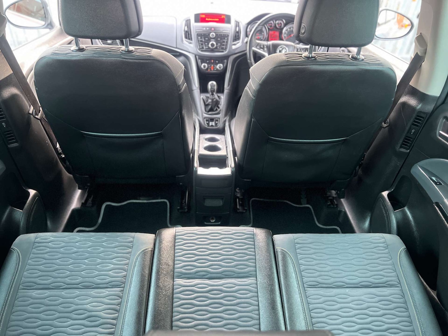 Used Vauxhall Zafira Tourer 2014 for sale - 77590586: Photo 35