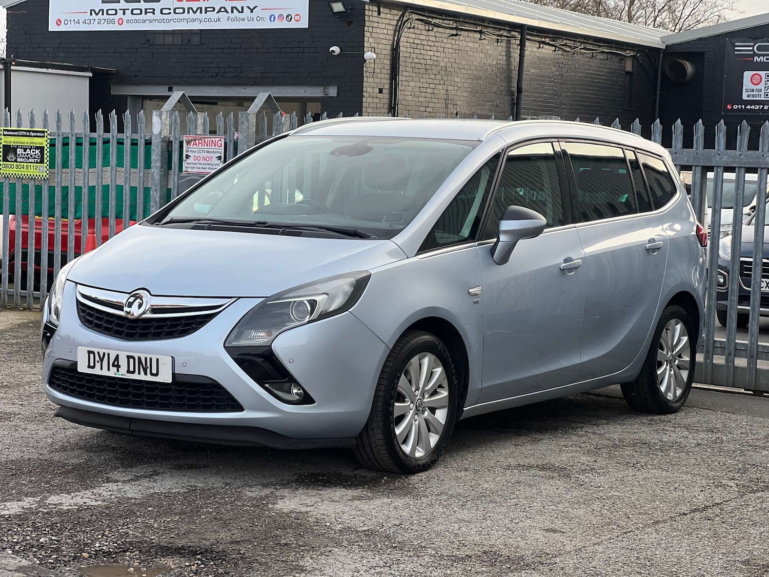Used Vauxhall Zafira Tourer 2014 for sale - 77590586: Photo 5