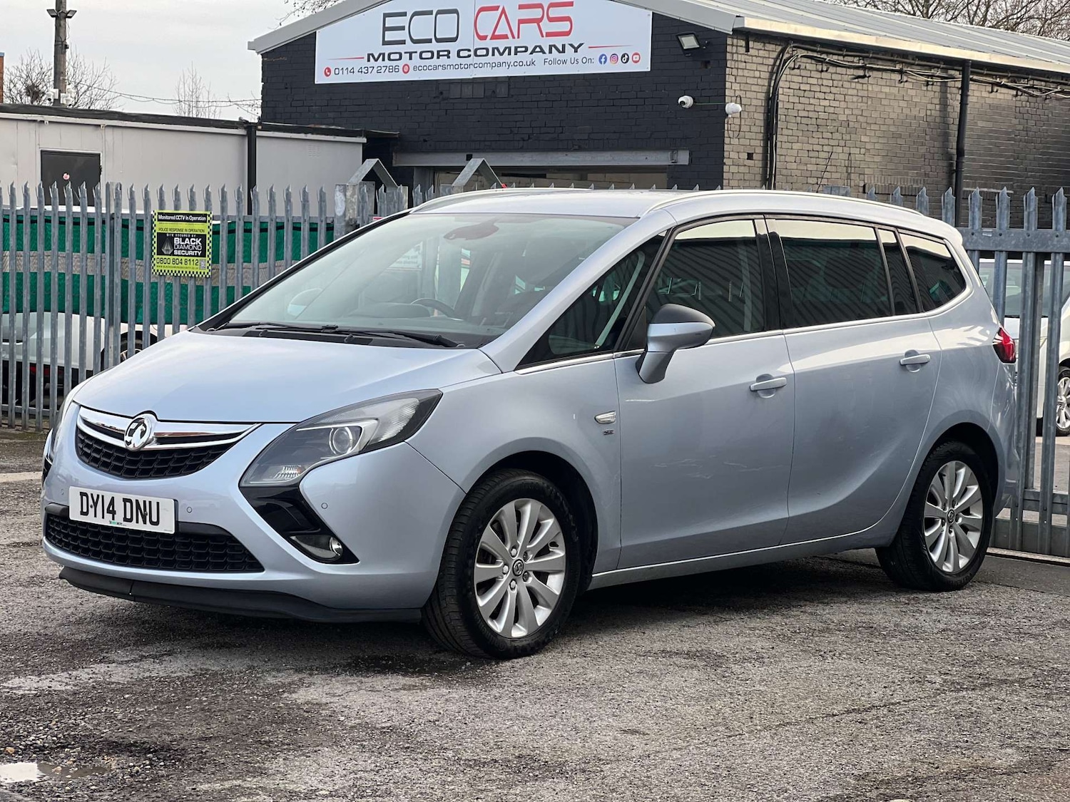 Used Vauxhall Zafira Tourer 2014 for sale - 77590586: Photo 8