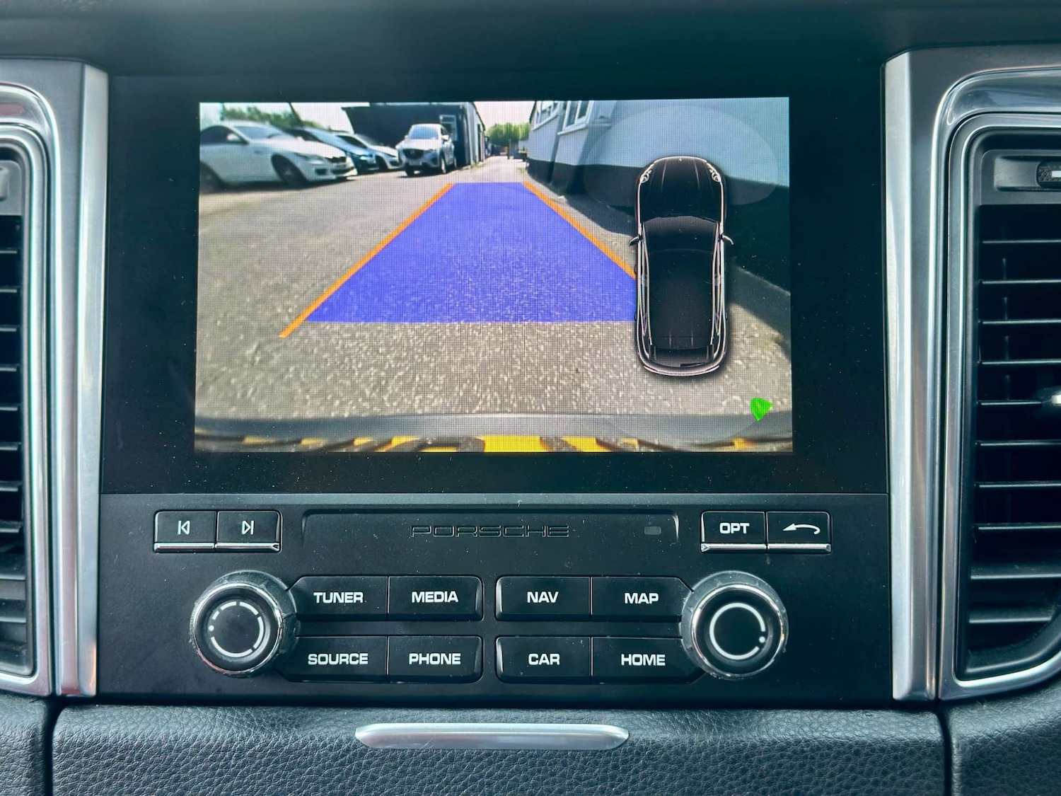 Used Porsche Macan 2016 for sale - 76591218: Photo 14