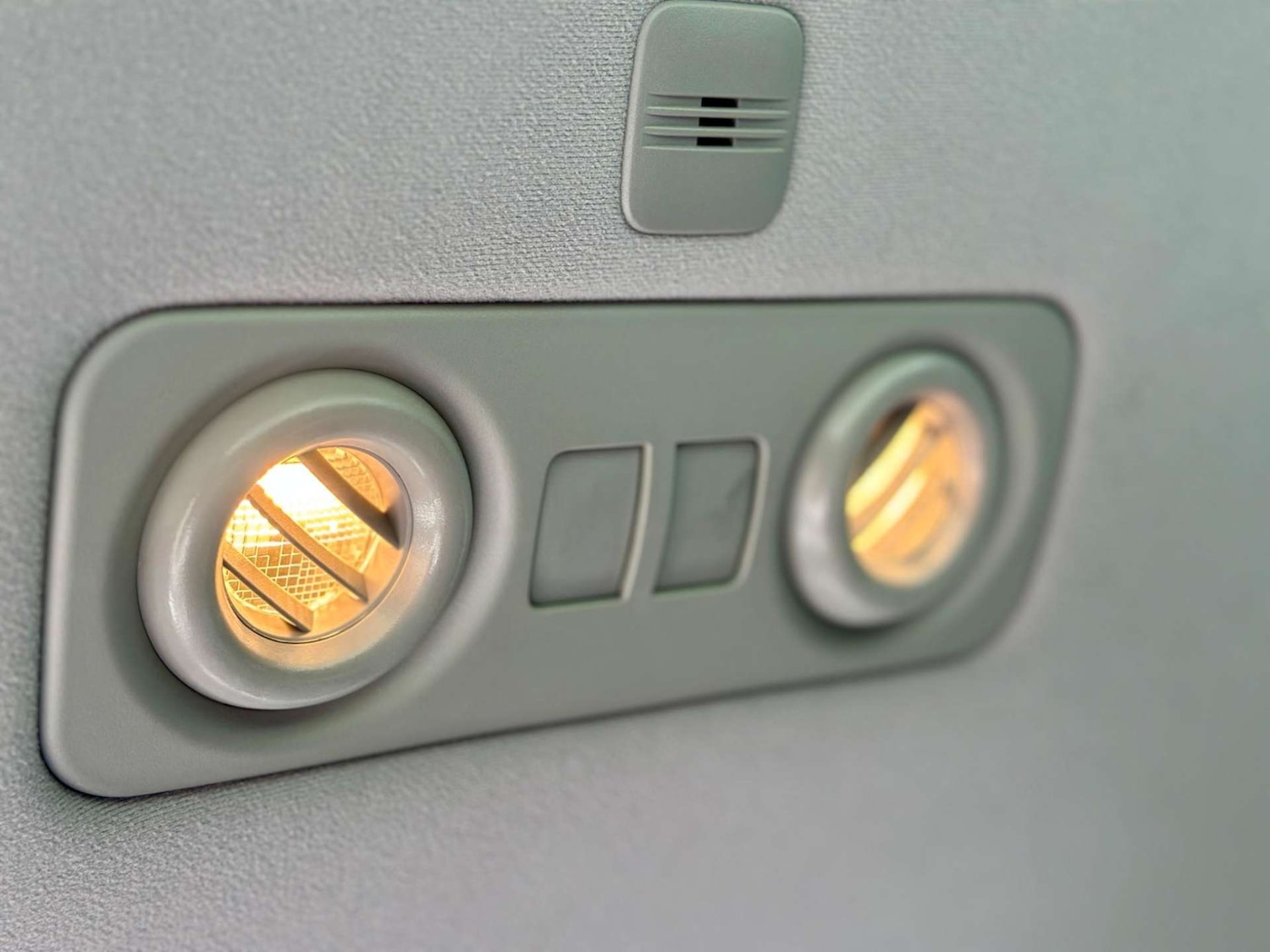 Used Toyota Crown 2025 for sale - 76601154: Photo 33