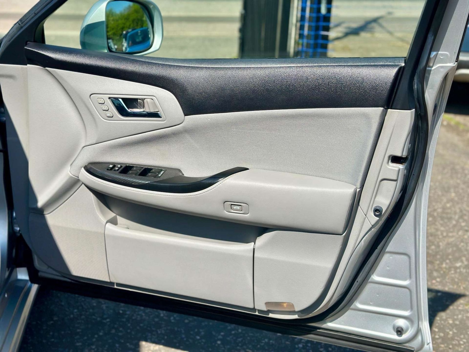 Used Toyota Crown 2025 for sale - 76601154: Photo 37