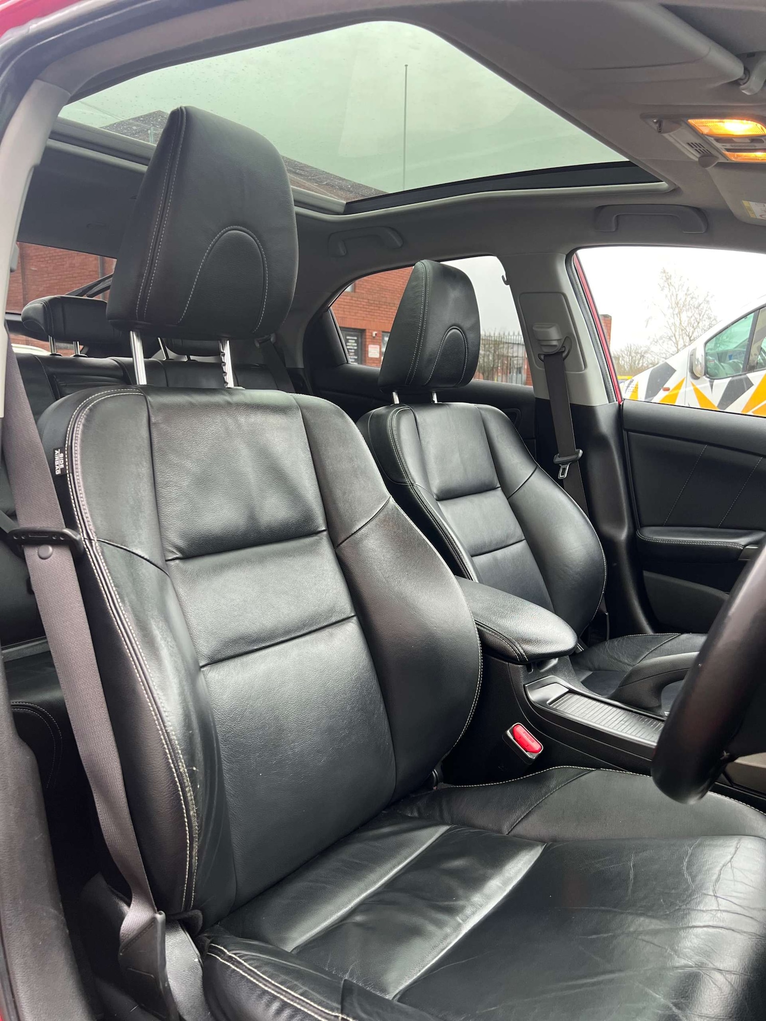 Used Honda Civic 2014 for sale - 77406139: Photo 2