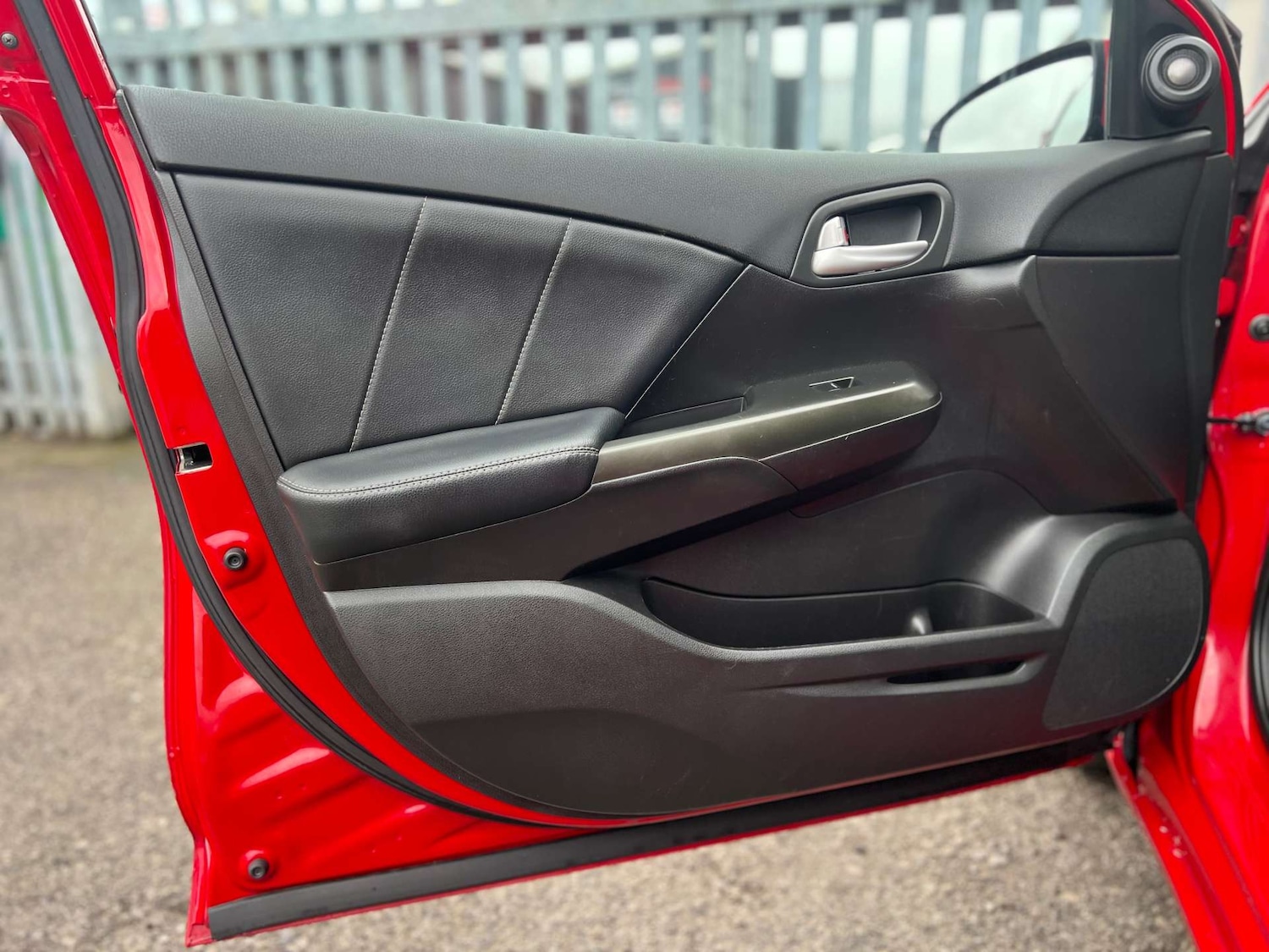 Used Honda Civic 2014 for sale - 77406139: Photo 34