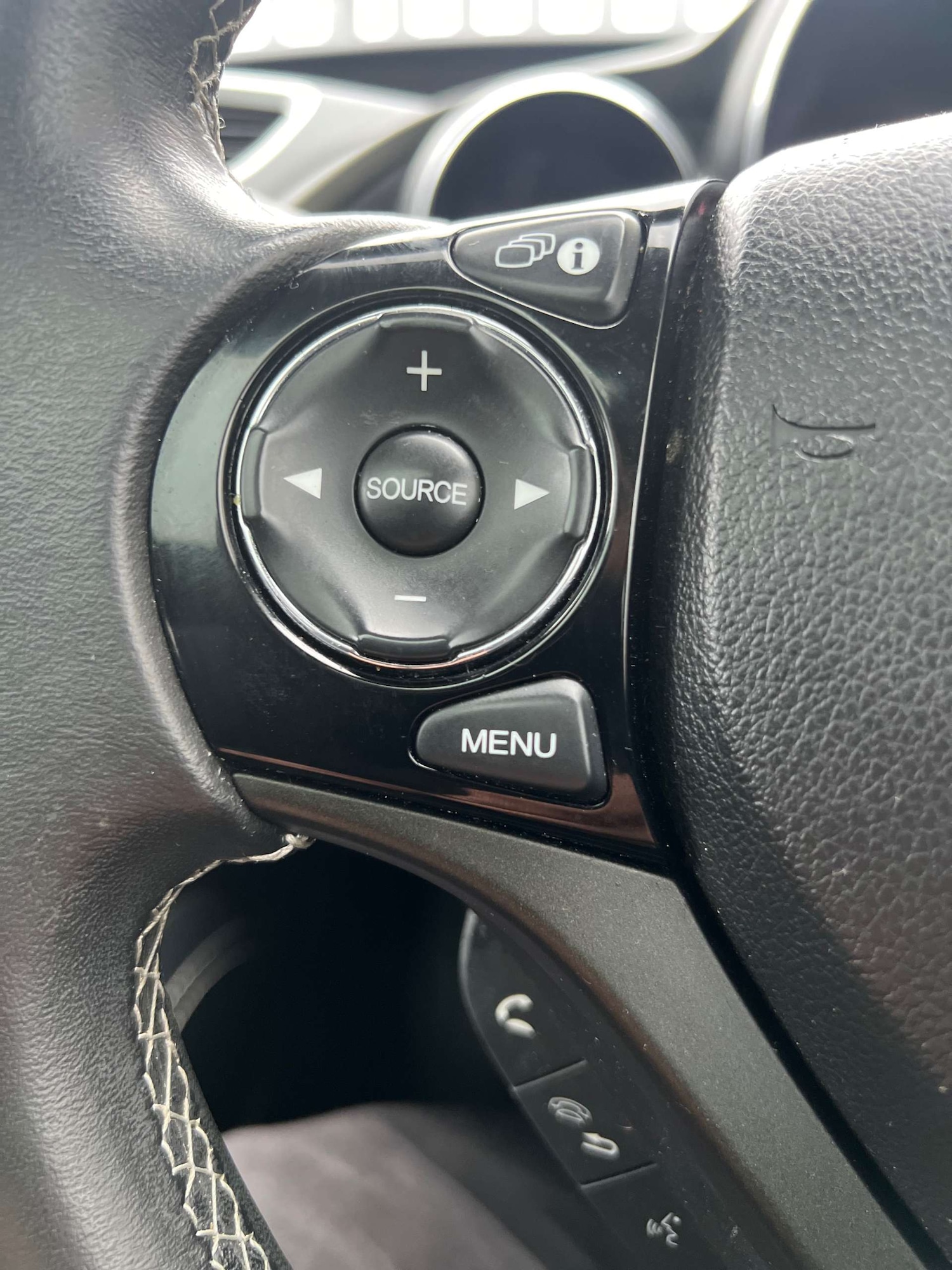 Used Honda Civic 2014 for sale - 77406139: Photo 43