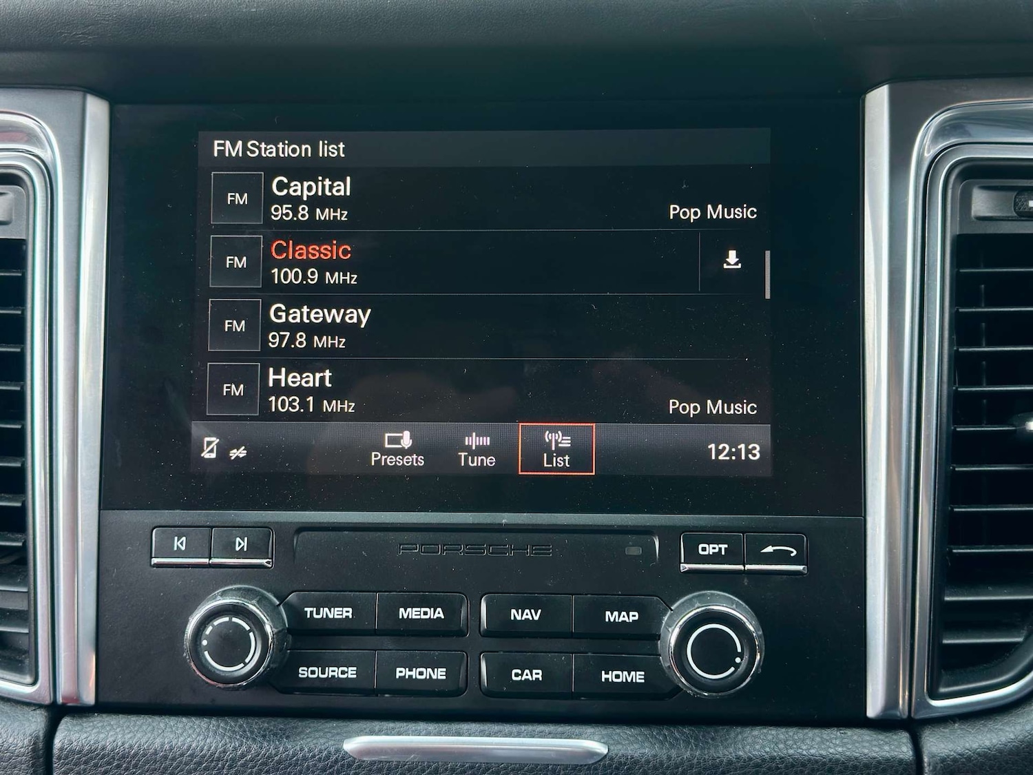 Used Porsche Macan 2024 for sale - 77003491: Photo 63