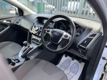 Used Ford Focus 2012 for sale - 78183420: Photo