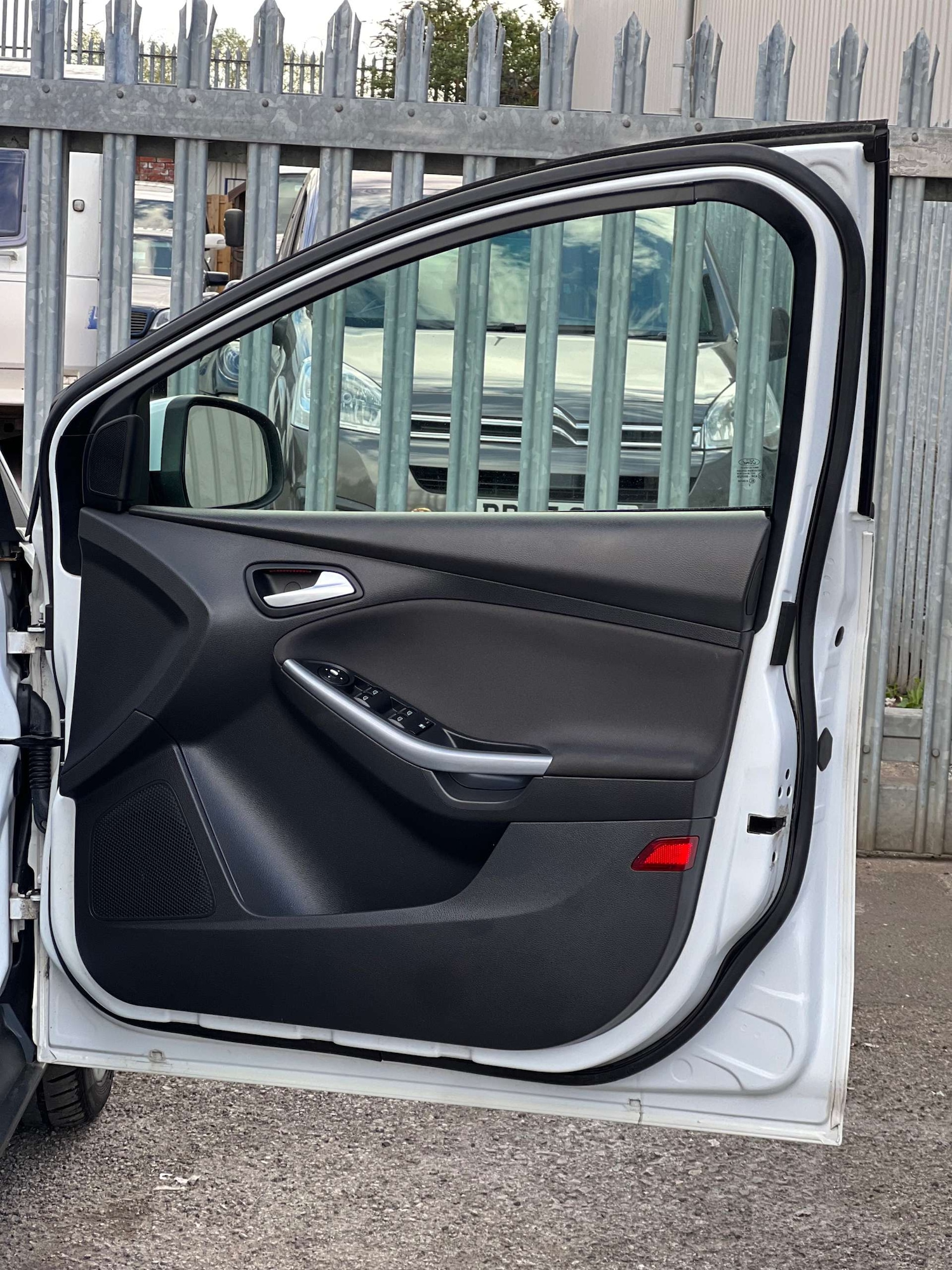 Used Ford Focus 2012 for sale - 78183420: Photo 42