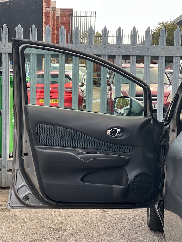 Used Nissan Note 2015 for sale - 76278171: Photo 34
