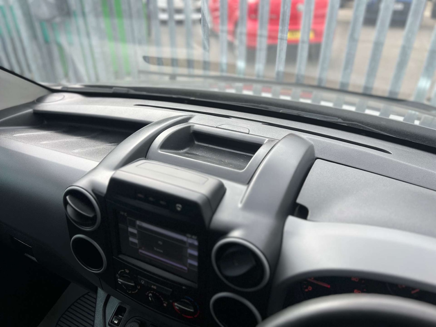 Used Citroen Berlingo 2017 for sale - 77845663: Photo 22