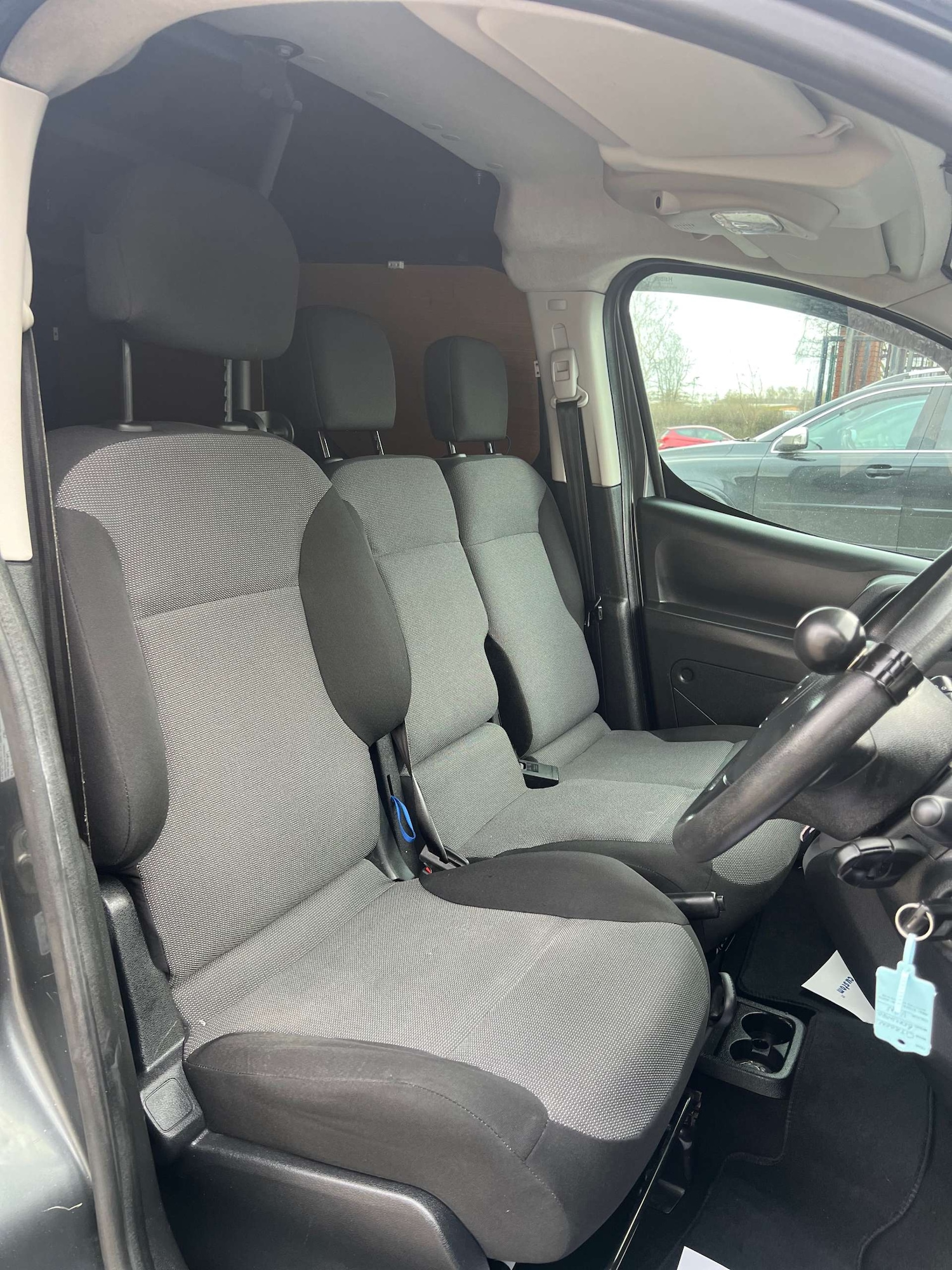 Used Citroen Berlingo 2017 for sale - 77845663: Photo 28