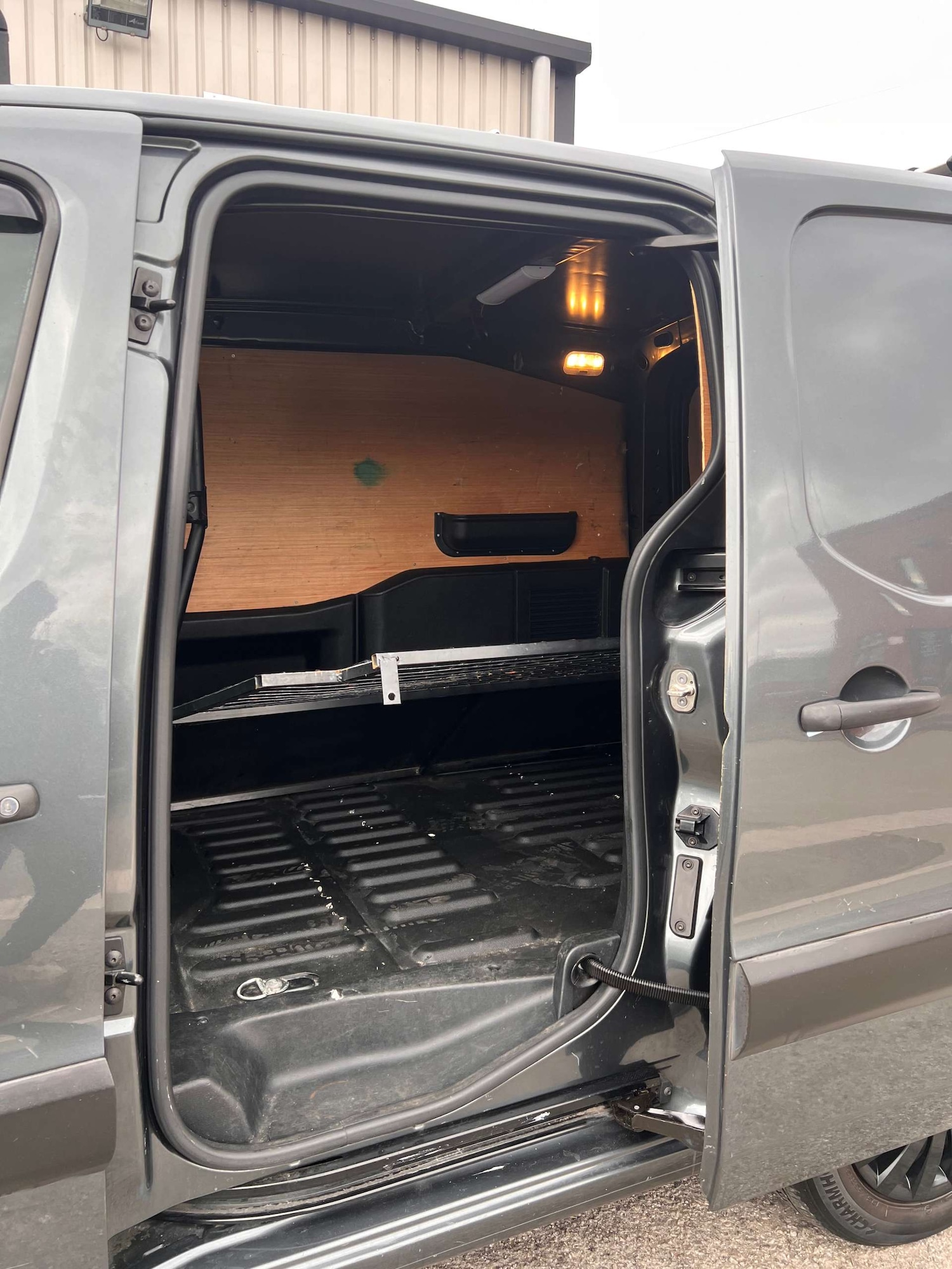 Used Citroen Berlingo 2017 for sale - 77845663: Photo 39