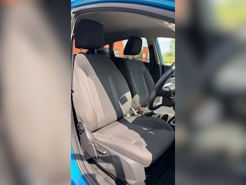 Used Ford Fiesta 2016 for sale - 79250173: Photo