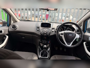 Used Ford Fiesta 2016 for sale - 79250173: Photo