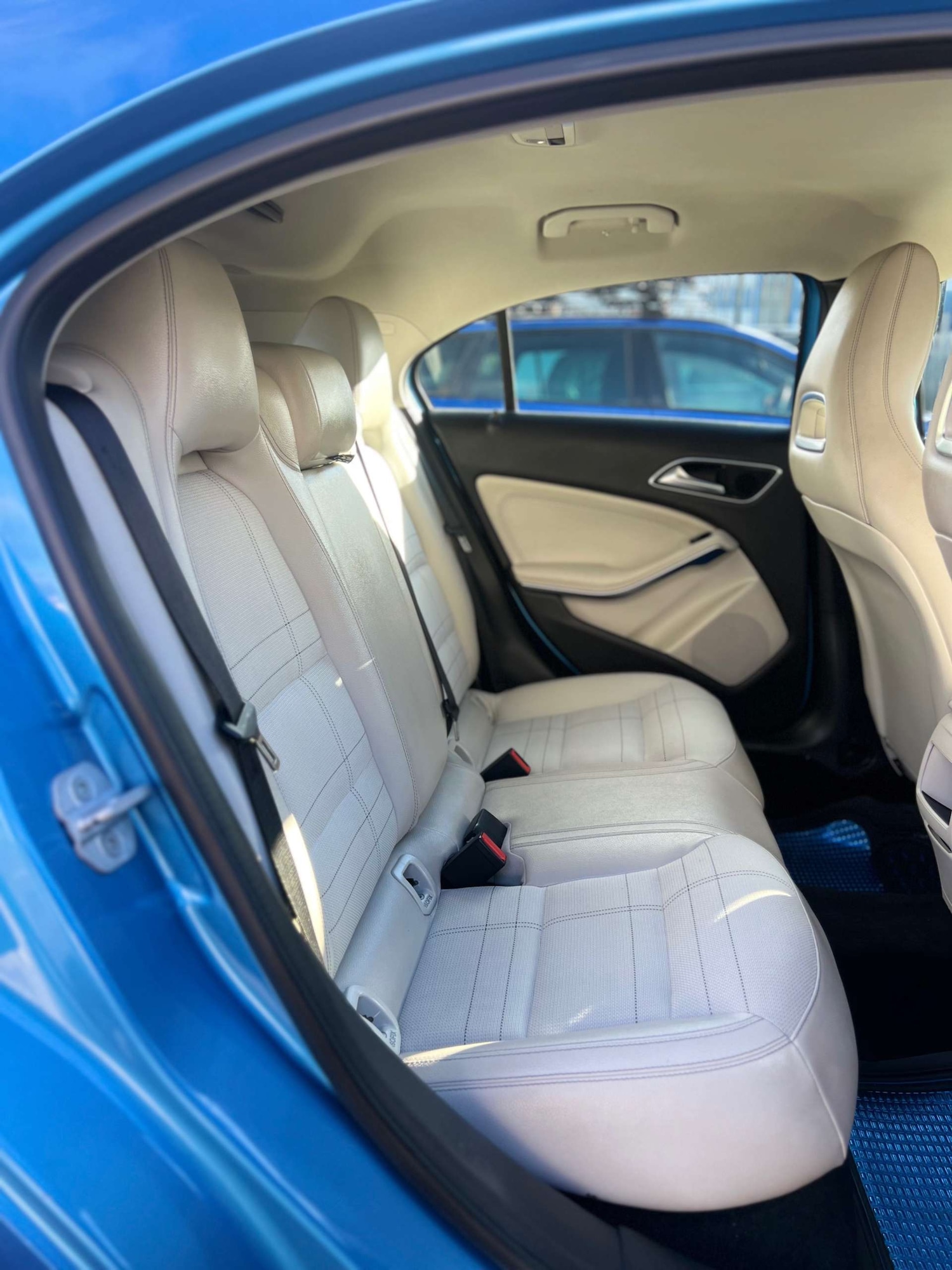 Used Mercedes-Benz A-Class 2013 for sale - 76565655: Photo 22