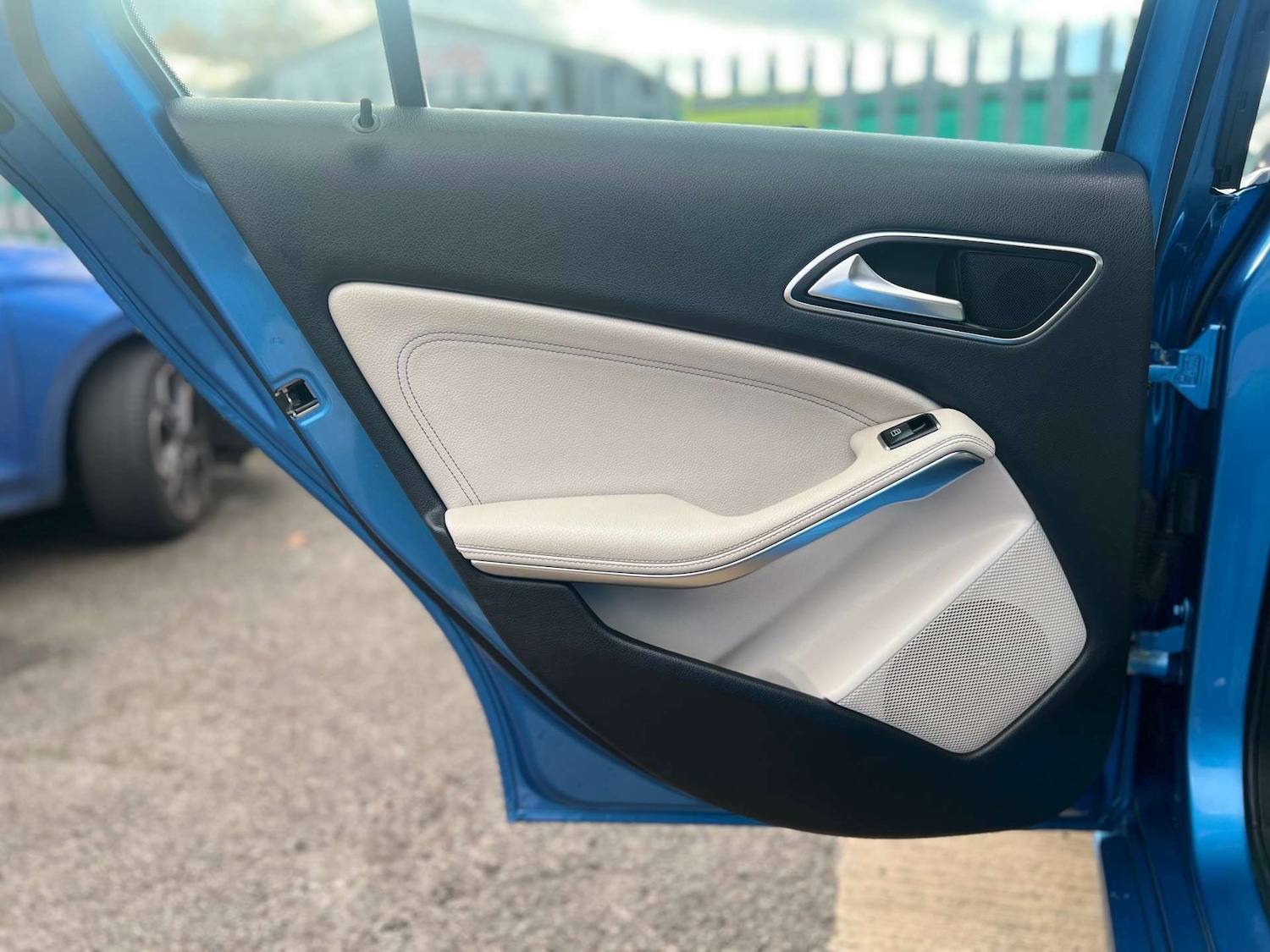 Used Mercedes-Benz A-Class 2013 for sale - 76565655: Photo 44