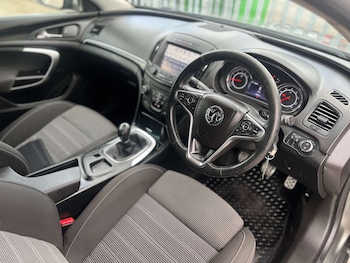 Used Vauxhall Insignia 2017 for sale - 75386178: Photo