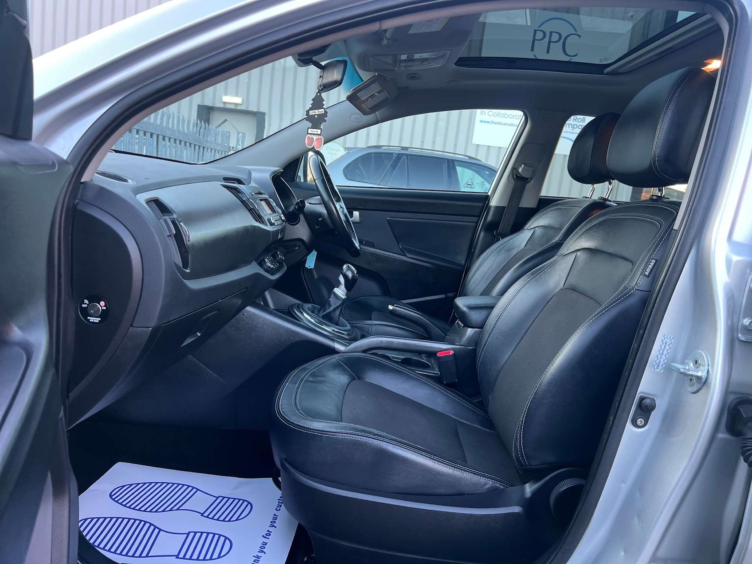 Used Kia Sportage 2011 for sale - 76643740: Photo 21