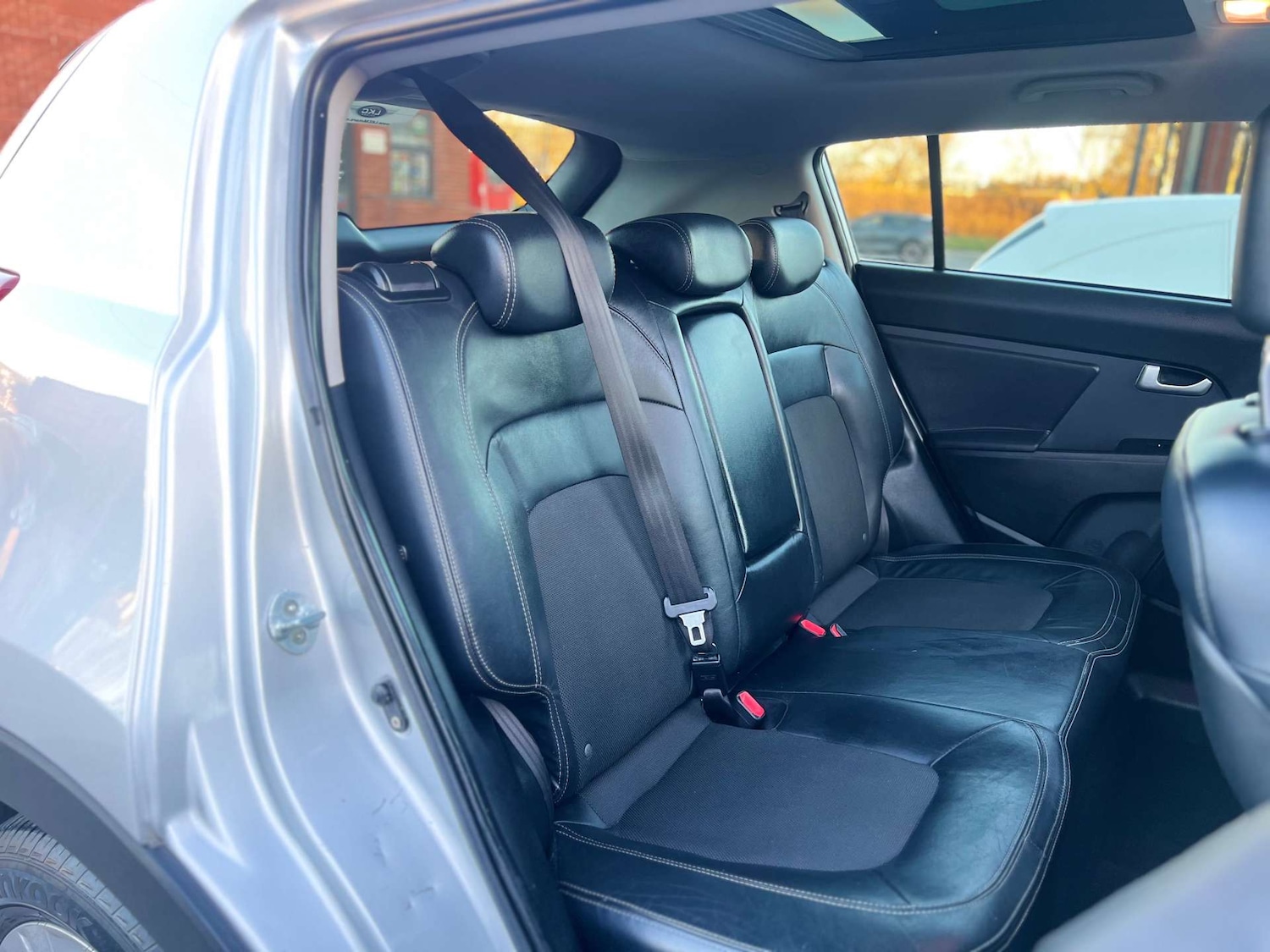 Used Kia Sportage 2011 for sale - 76643740: Photo 25