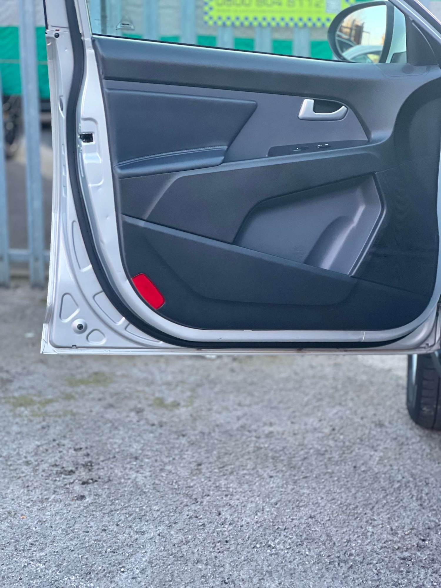 Used Kia Sportage 2011 for sale - 76643740: Photo 44